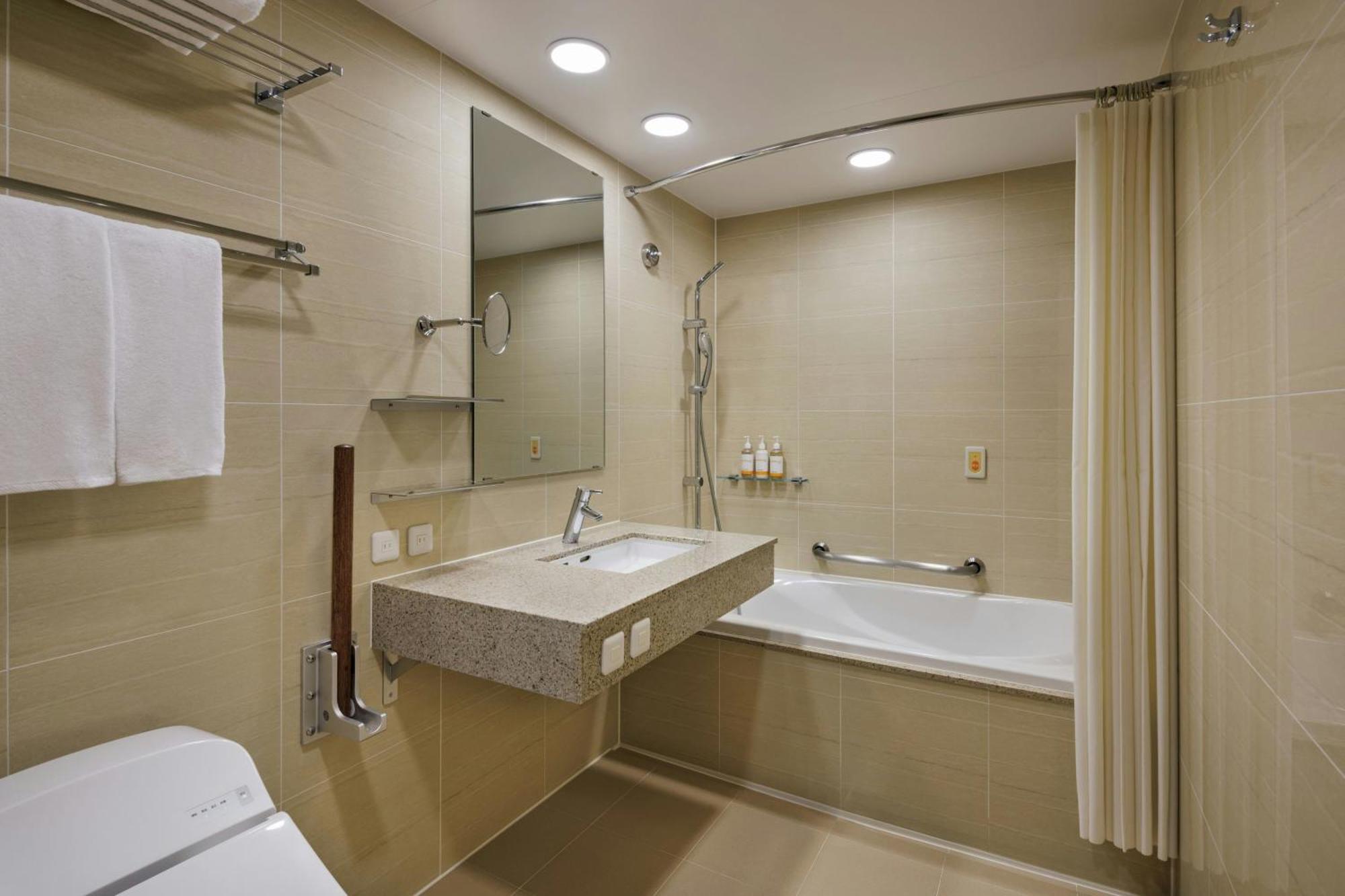 Four Points Flex By Sheraton Osaka Kitahama Exterior photo